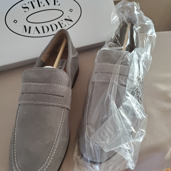 COPY - Steve Madden Gray Suede Men's 11 - Picture 3 of 4
